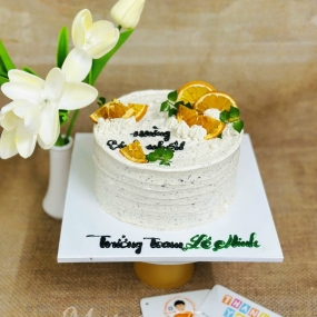 BÁNH KEM TRANG TRÍ CAM KHÔ CHO NAM