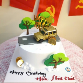 Bánh kem xe bé trai