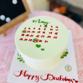 Bánh kem tone xanh bơ cute 