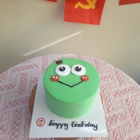 Bánh kem chú ếch cute 