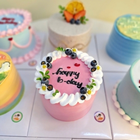 Bánh kem tươi tone hồng cute tặng bạn gái 
